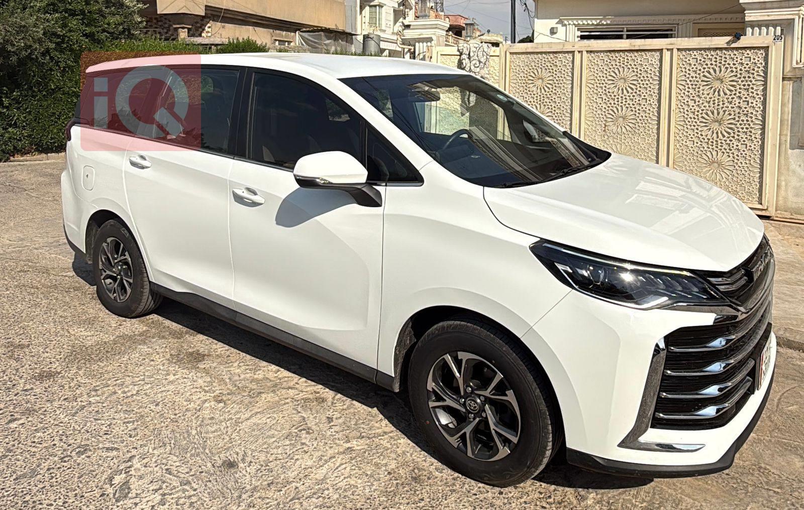 Maxus G90